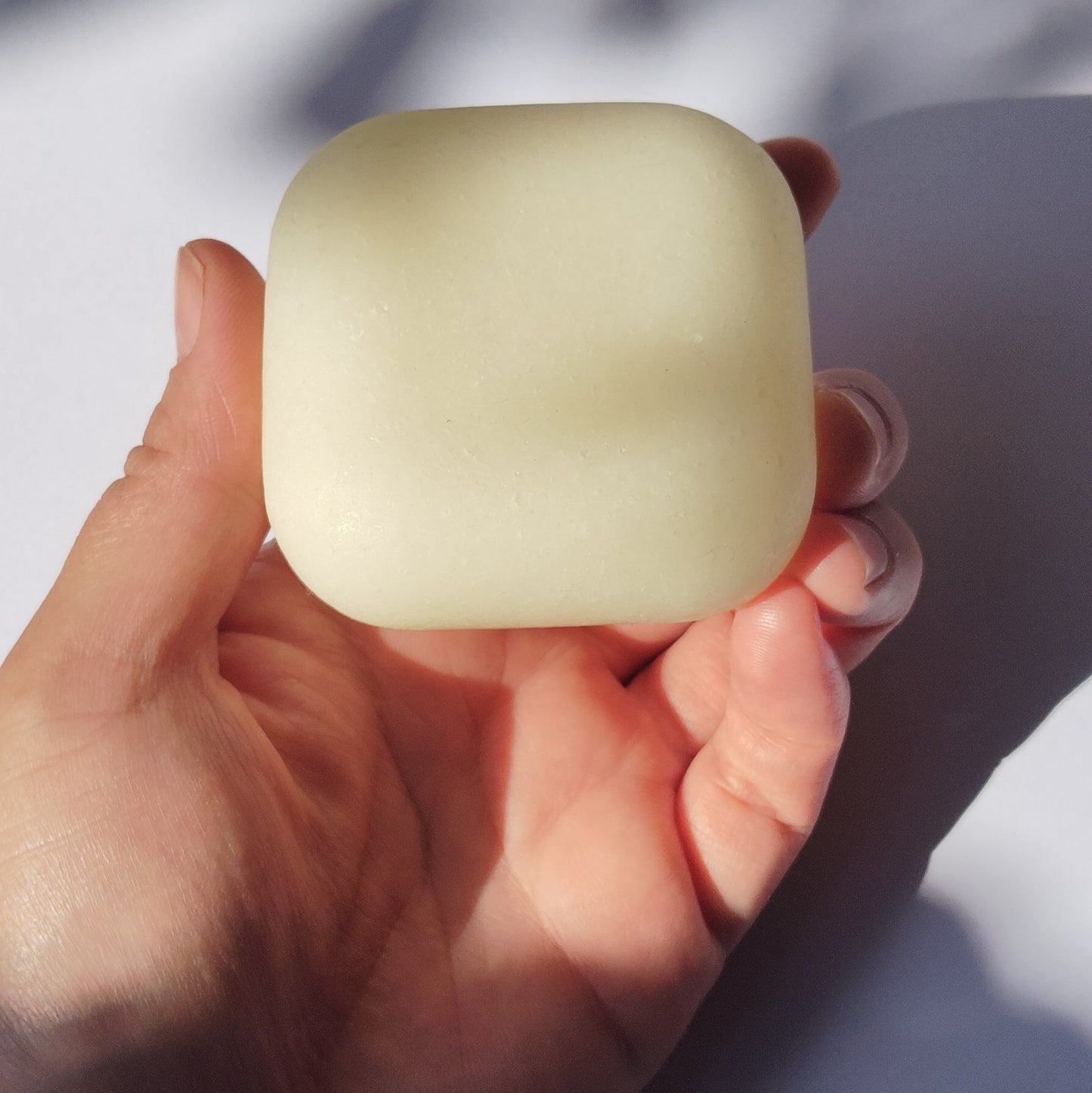 Acondicionador sólido coco macadamia