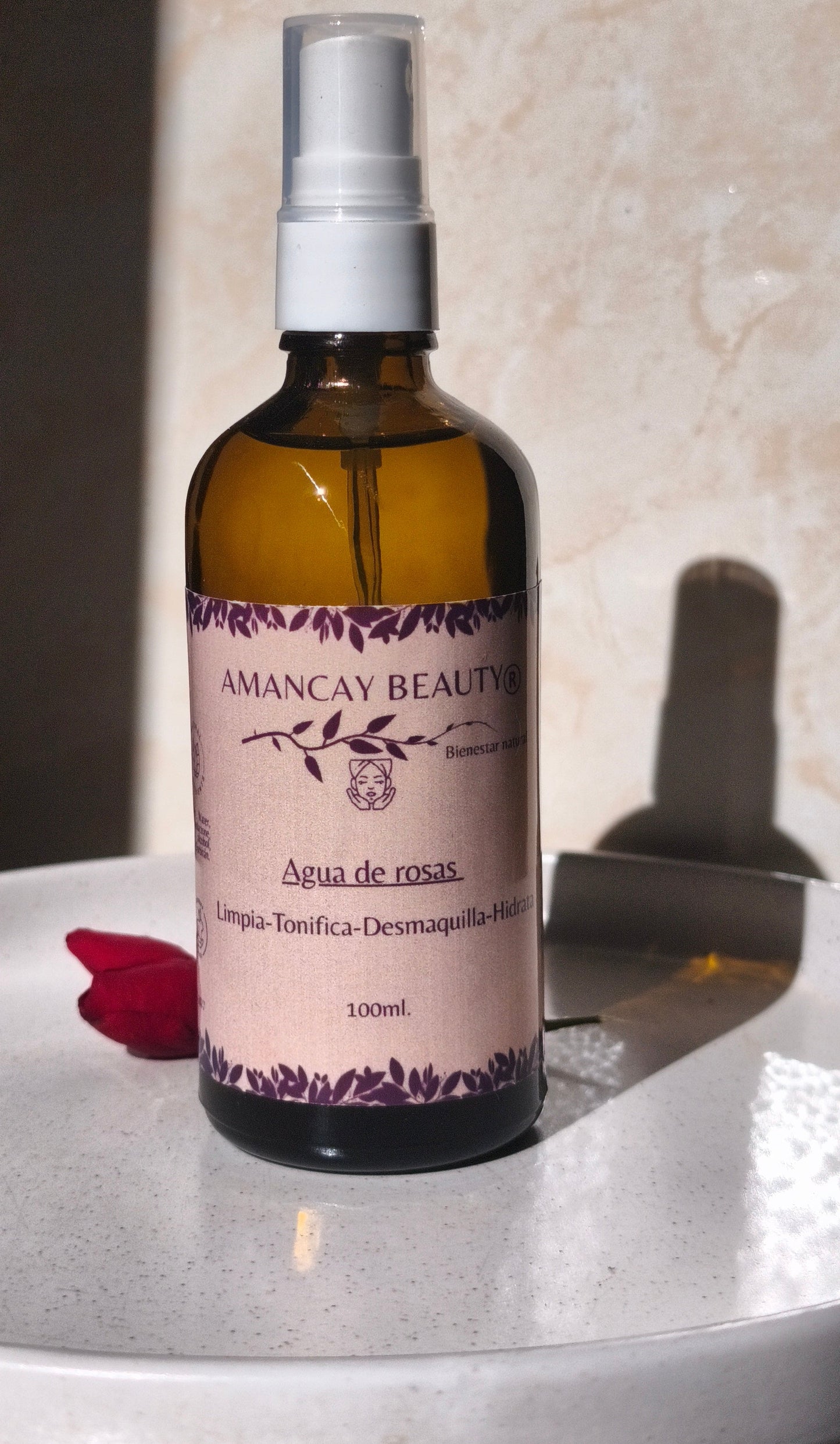 AGUA DE ROSAS