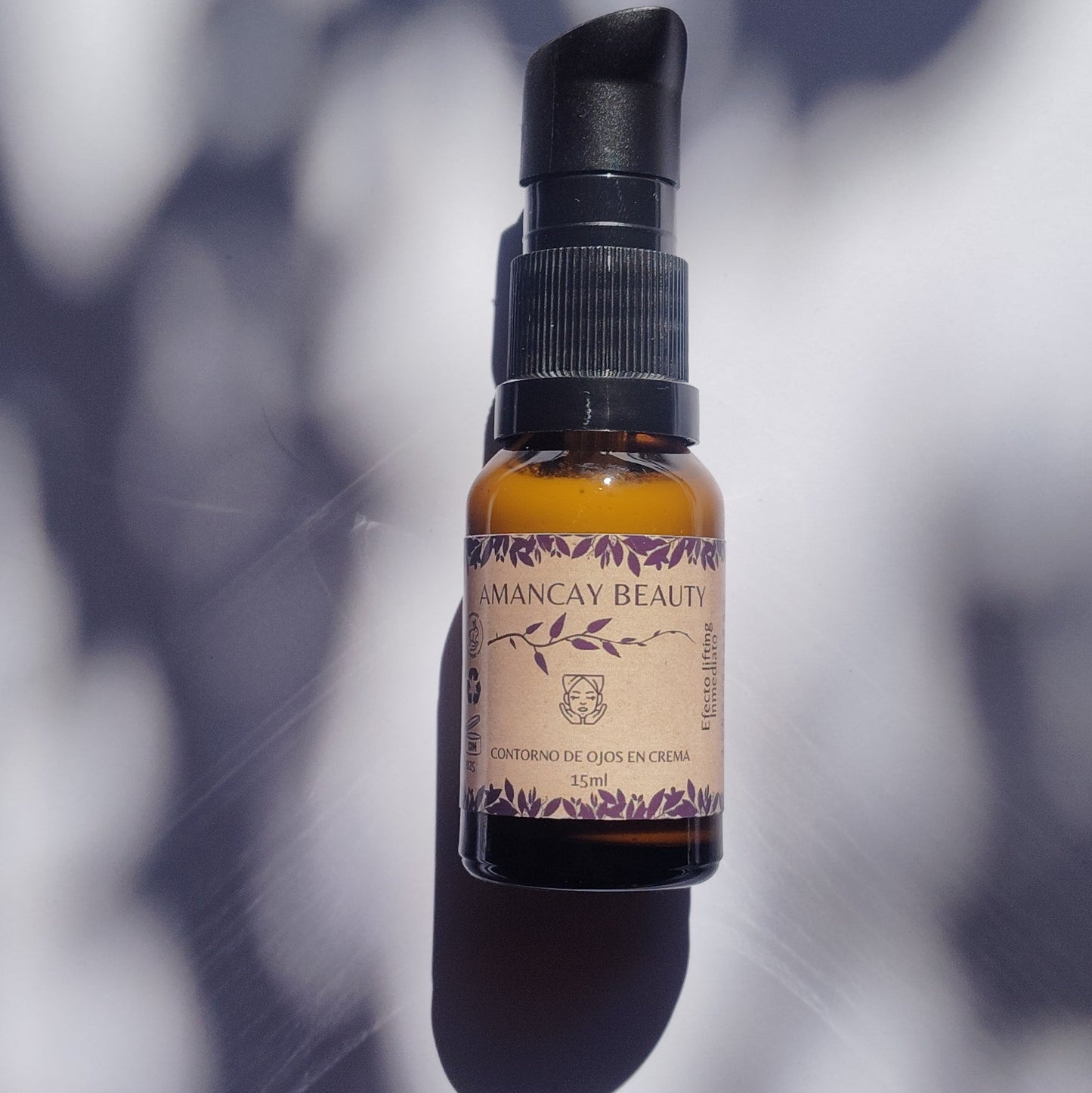 Contorno de ojos en crema